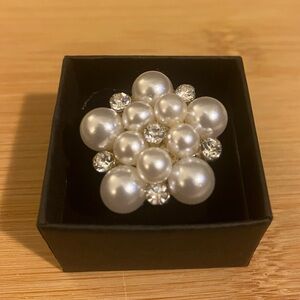 Stunning Faux Pearl and Crystal Cluster Ring